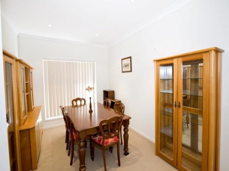 4 Park Hollow Mews, Little Mountain QLD 4551