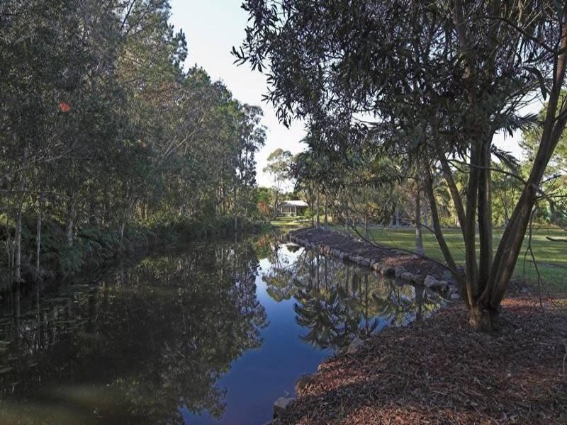 17 Rivers Road, Glass House Mountains QLD 4518
