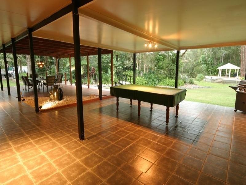 17 Rivers Road, Glass House Mountains QLD 4518
