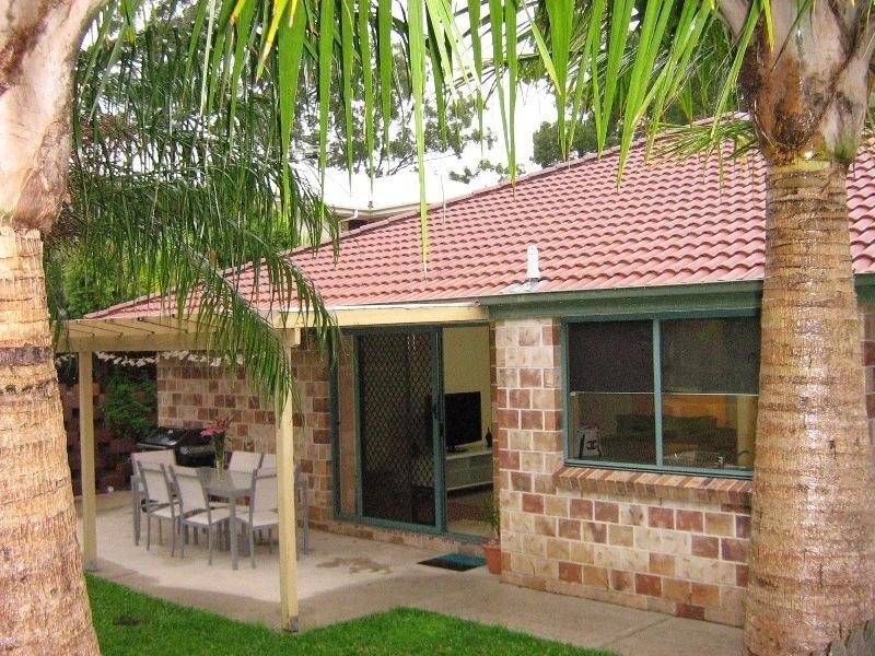 1/6 Birch Street, Caloundra West QLD 4551