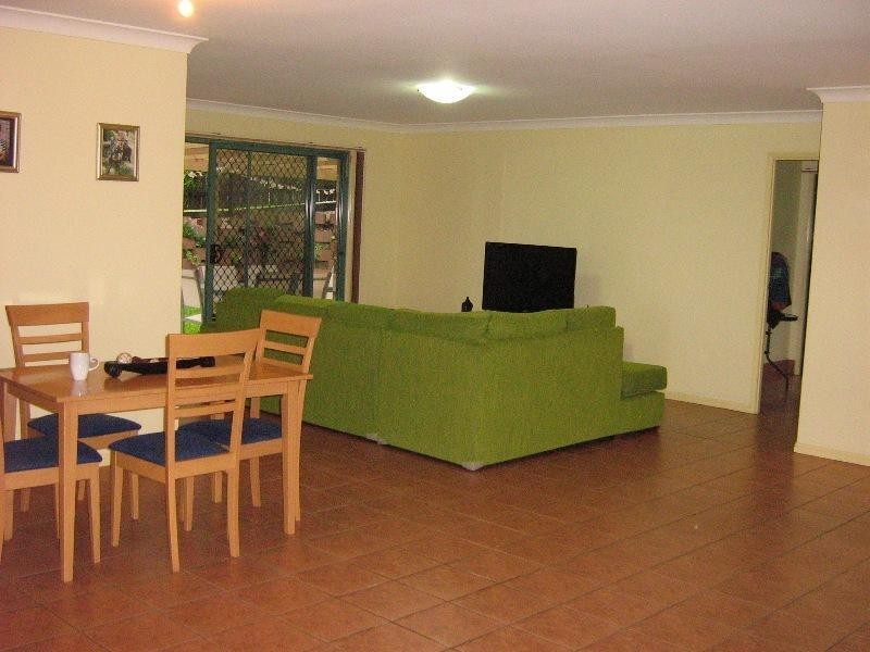 1/6 Birch Street, Caloundra West QLD 4551