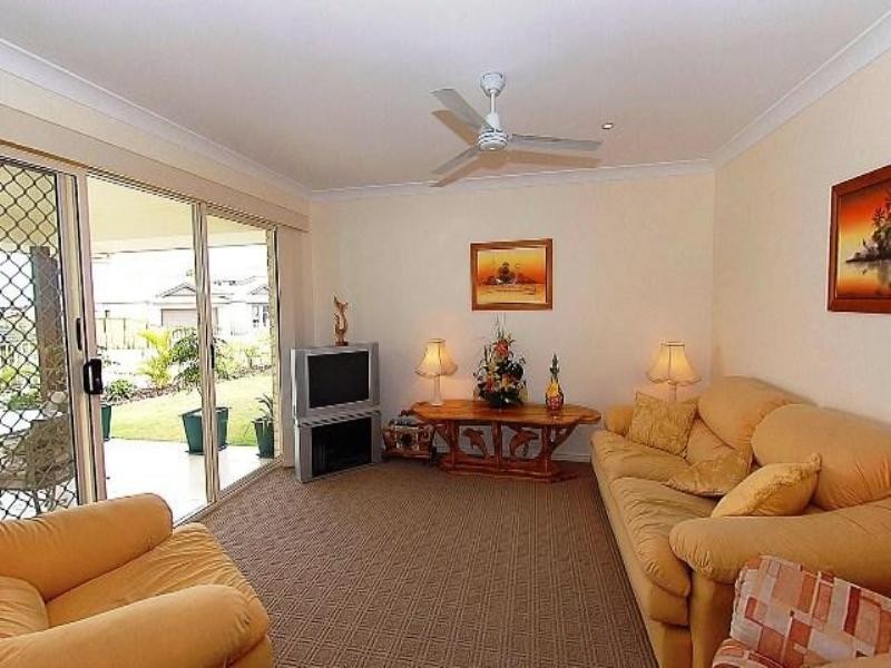 35 High Park Crescent,, Little Mountain QLD 4551