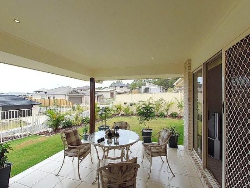 35 High Park Crescent,, Little Mountain QLD 4551