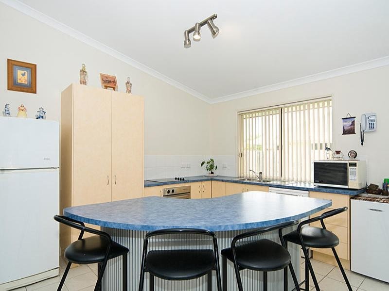 4 Primrose Place, Little Mountain QLD 4551