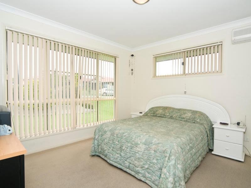 4 Primrose Place, Little Mountain QLD 4551