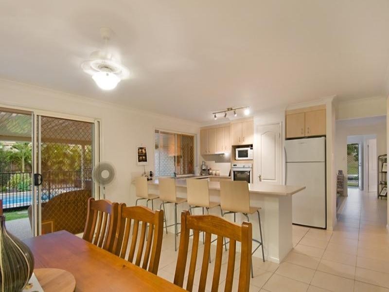 10 High Park Crescent, Little Mountain QLD 4551