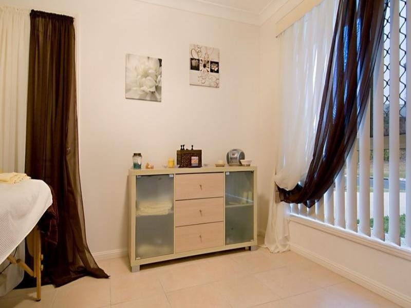 10 High Park Crescent, Little Mountain QLD 4551