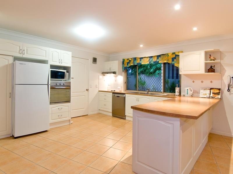 11 Ivadale Boulevard, Little Mountain QLD 4551