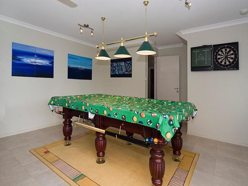 21 Highclare Court, Little Mountain QLD 4551