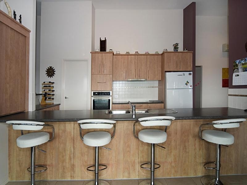 21 Highclare Court, Little Mountain QLD 4551