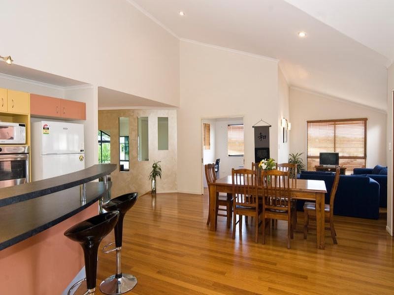 14 Lancewood Street, Little Mountain QLD 4551