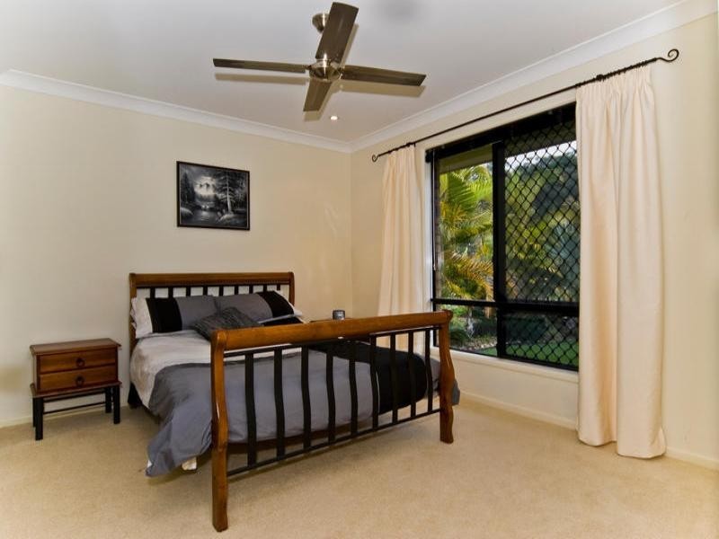 7 Ivadale Boulevard, Little Mountain QLD 4551