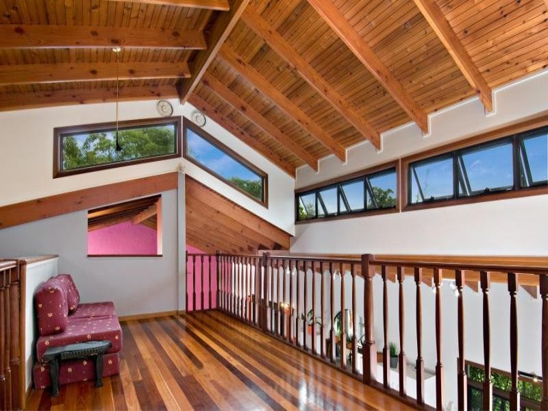 2 Lexington Drive, Little Mountain QLD 4551