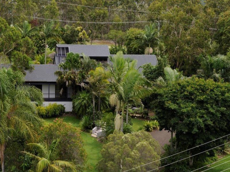 2 Lexington Drive, Little Mountain QLD 4551