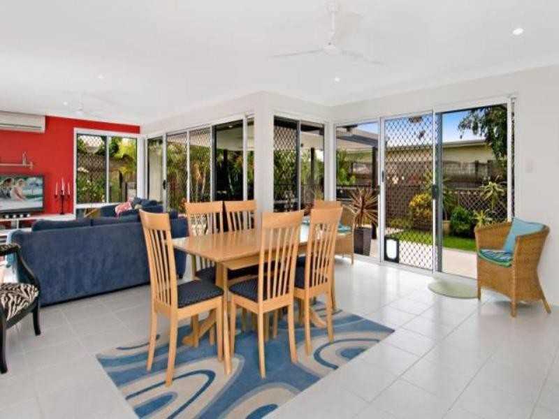 15 Brushbox Place, Meridan Plains QLD 4551