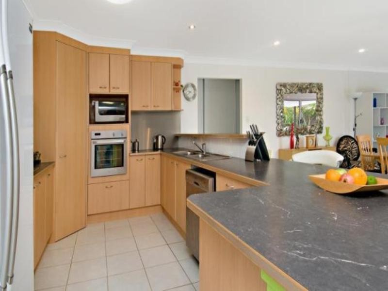 15 Brushbox Place, Meridan Plains QLD 4551