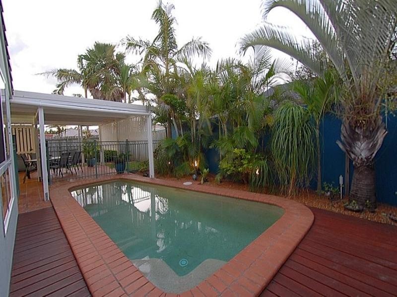 4 Fantail Place, Wurtulla QLD 4575