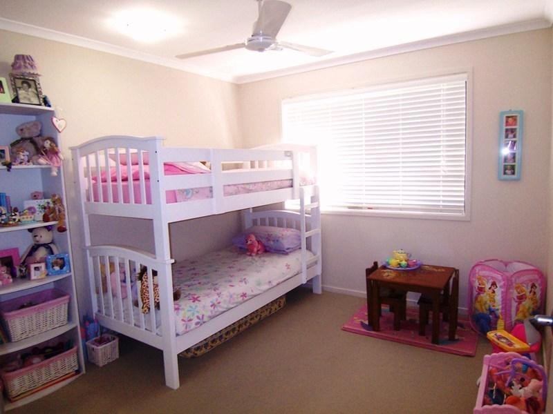 53 Alicia Circuit, Little Mountain QLD 4551