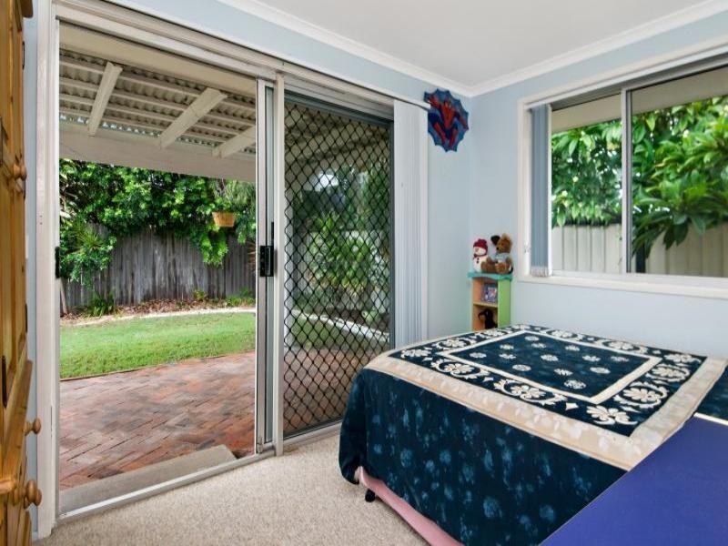 15 Karumba Street, Warana QLD 4575