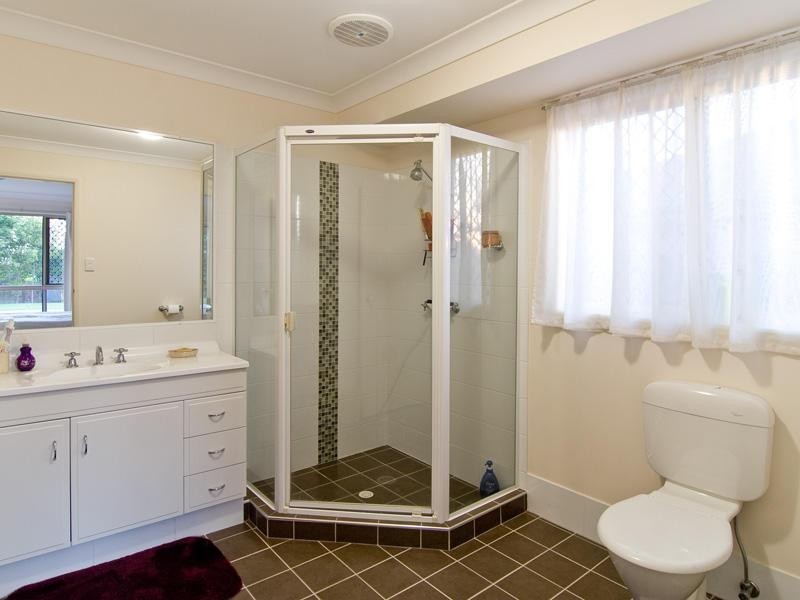 29 Ivadale Boulevard, Little Mountain QLD 4551