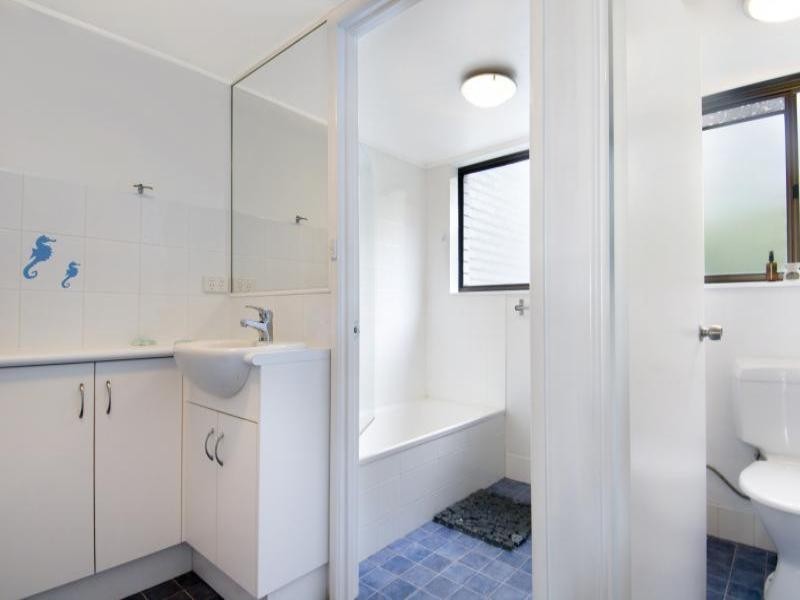 6/29 Lighthouse Court, Arthur Street, Kings Beach QLD 4551