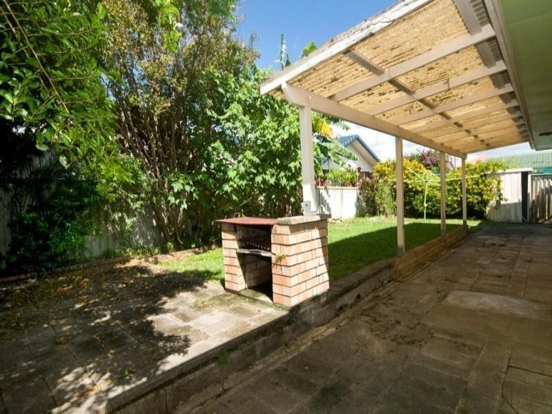12 Browning Boulevard, Battery Hill QLD 4551