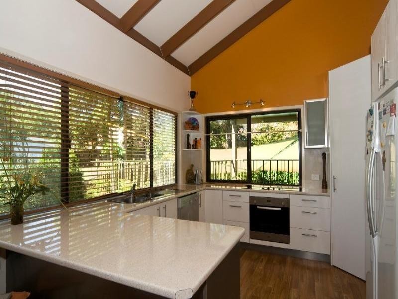 6 Shearwater Court, Aroona QLD 4551