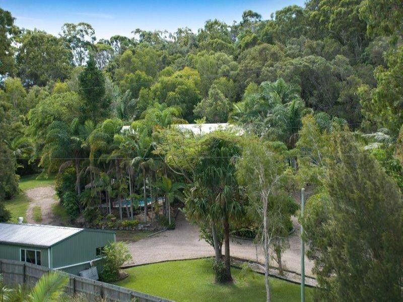 8 Brolga Court, Little Mountain QLD 4551