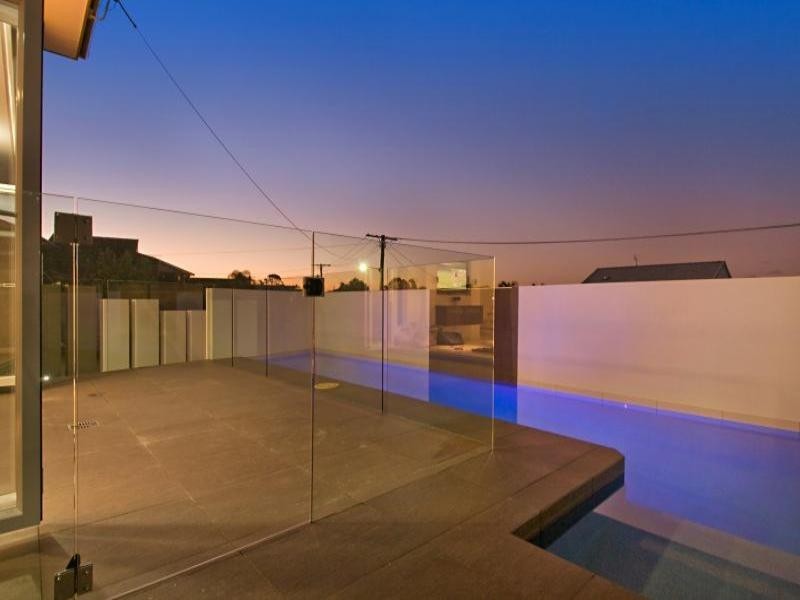 22 Anderson Street, Battery Hill QLD 4551