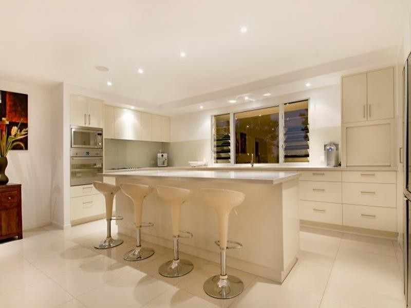 22 Anderson Street, Battery Hill QLD 4551