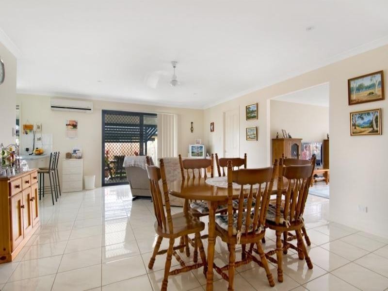 52 Discovery Drive, Little Mountain QLD 4551