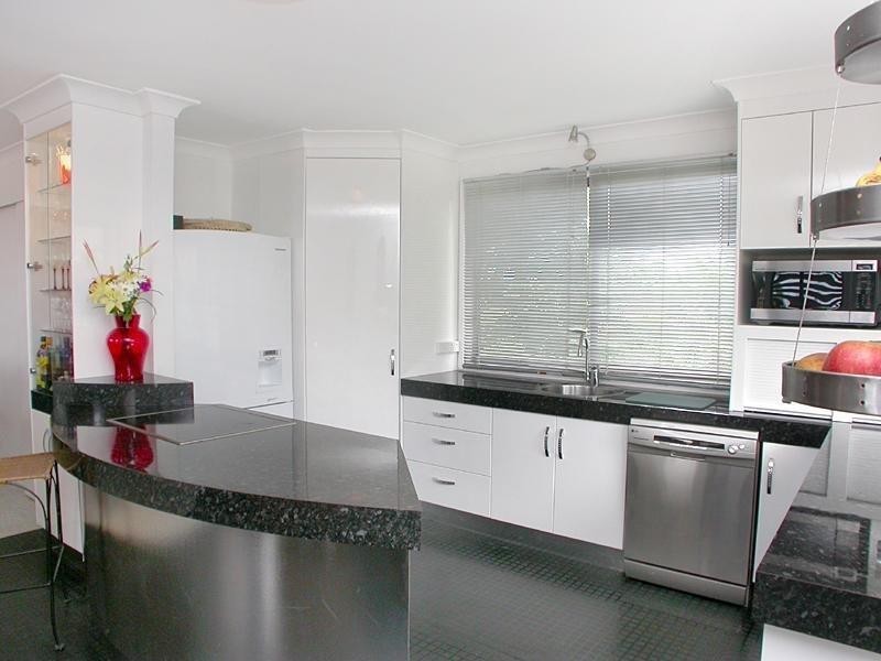 17 Beerburrum Street, Dicky Beach QLD 4551