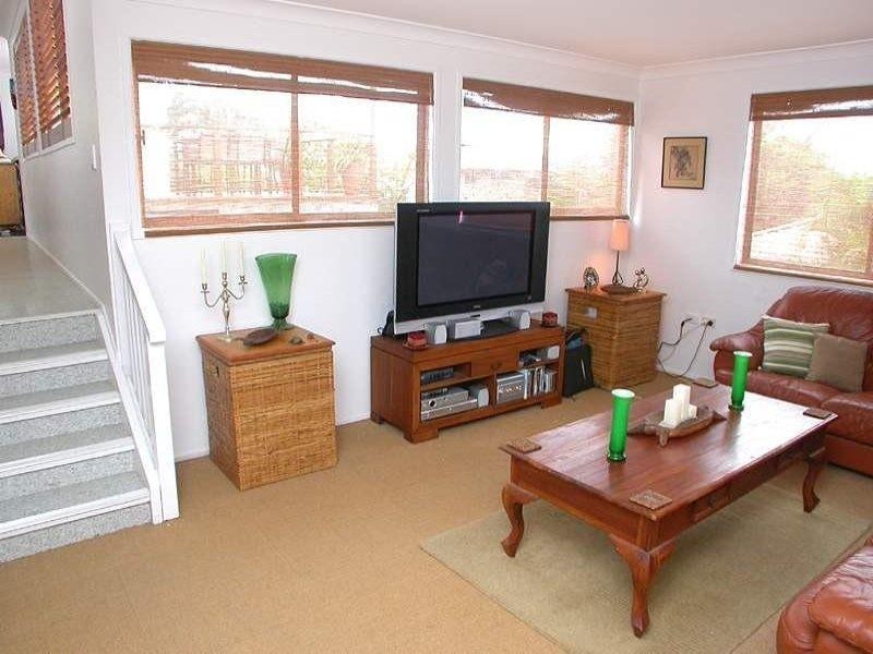 17 Beerburrum Street, Dicky Beach QLD 4551