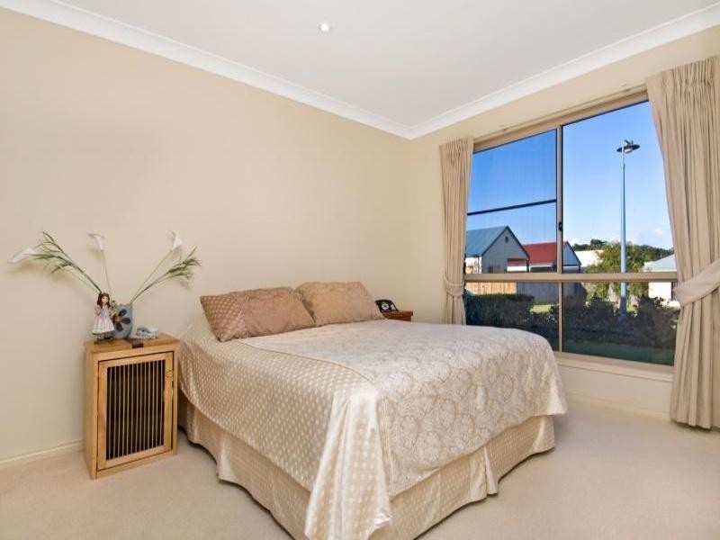 4 Mowburra Place, Caloundra QLD 4551