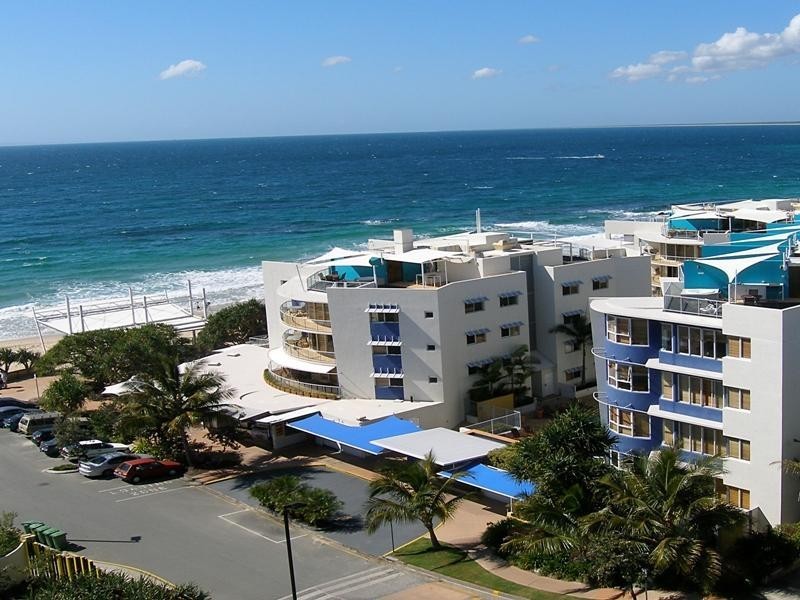 40/8 Rolling Surf Resort, Levuka Avenue, Kings Beach QLD 4551