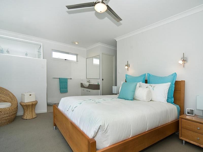 2 Kakadu Court, Little Mountain QLD 4551