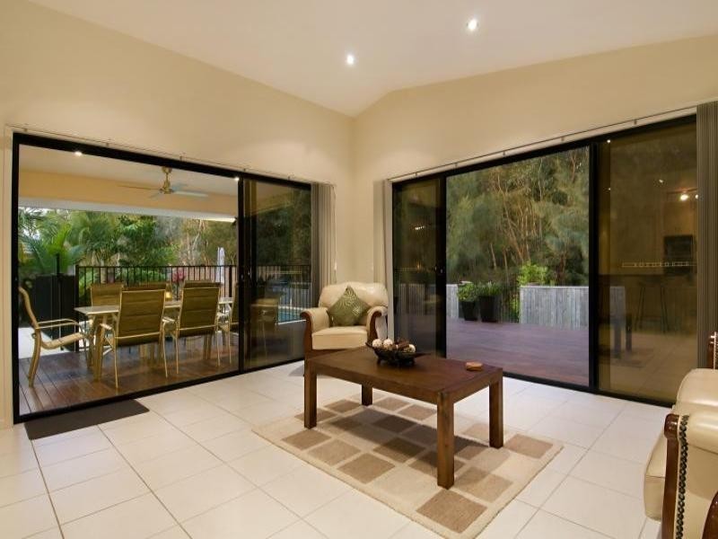 21 The Dales Crescent, Little Mountain QLD 4551