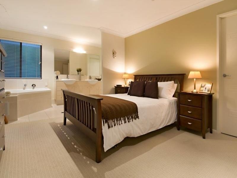 21 The Dales Crescent, Little Mountain QLD 4551