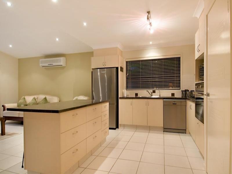 21 The Dales Crescent, Little Mountain QLD 4551