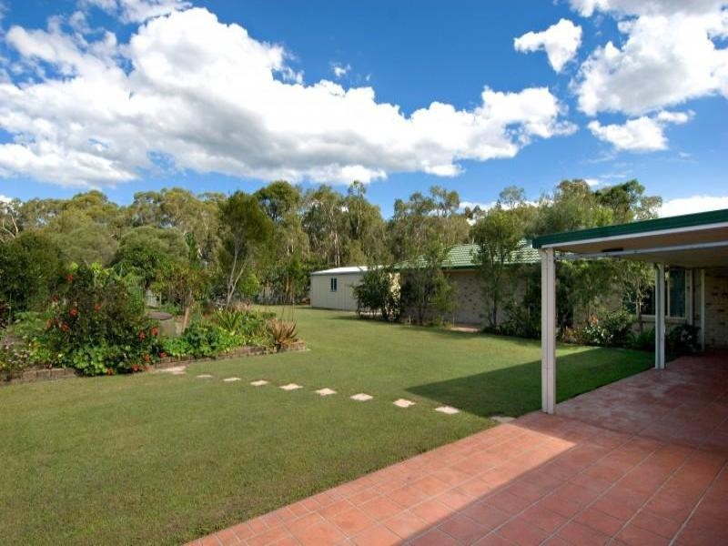 20 Bluegrass Street, Little Mountain QLD 4551