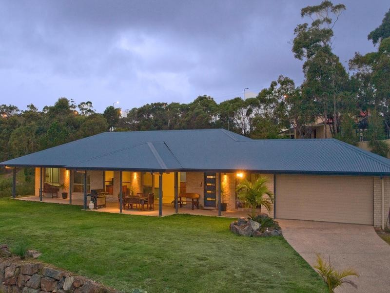 25 Highclare Court, Little Mountain QLD 4551