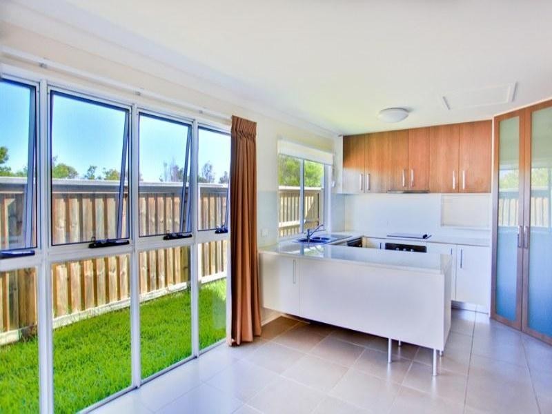 5/4 Lindsay Park, Lindsay Street, Caloundra West QLD 4551