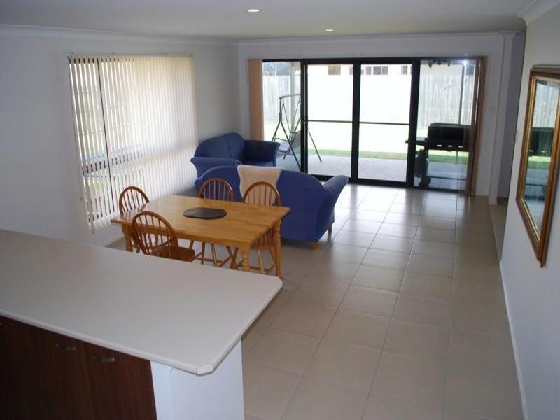 41 Wheeler Crescent, Caloundra West QLD 4551
