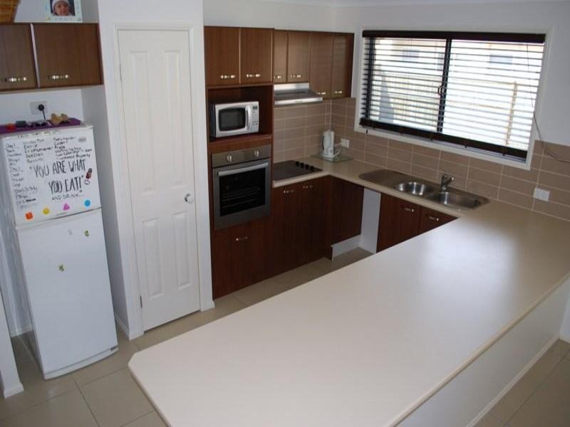 41 Wheeler Crescent, Caloundra West QLD 4551