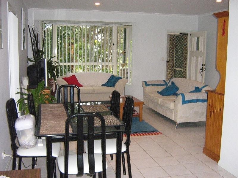 2/7 Kaileas Outlook, Lancewood Street, Caloundra West QLD 4551