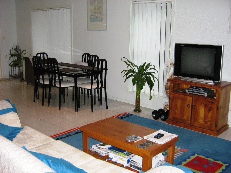 2/7 Kaileas Outlook, Lancewood Street, Caloundra West QLD 4551