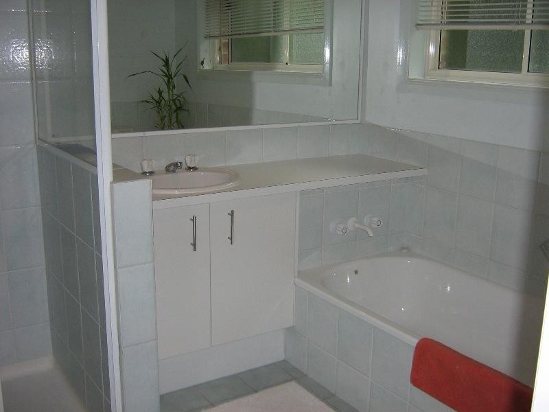 2/7 Kaileas Outlook, Lancewood Street, Caloundra West QLD 4551