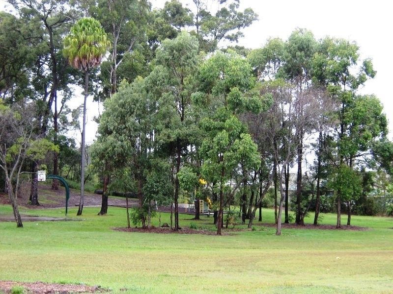 2/7 Kaileas Outlook, Lancewood Street, Caloundra West QLD 4551