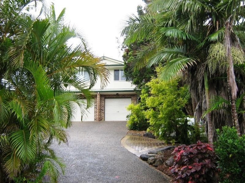 2/7 Kaileas Outlook, Lancewood Street, Caloundra West QLD 4551