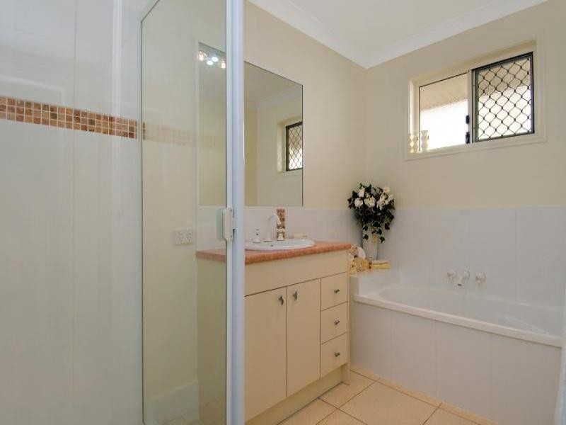 35 High Park Crescent,, Little Mountain QLD 4551